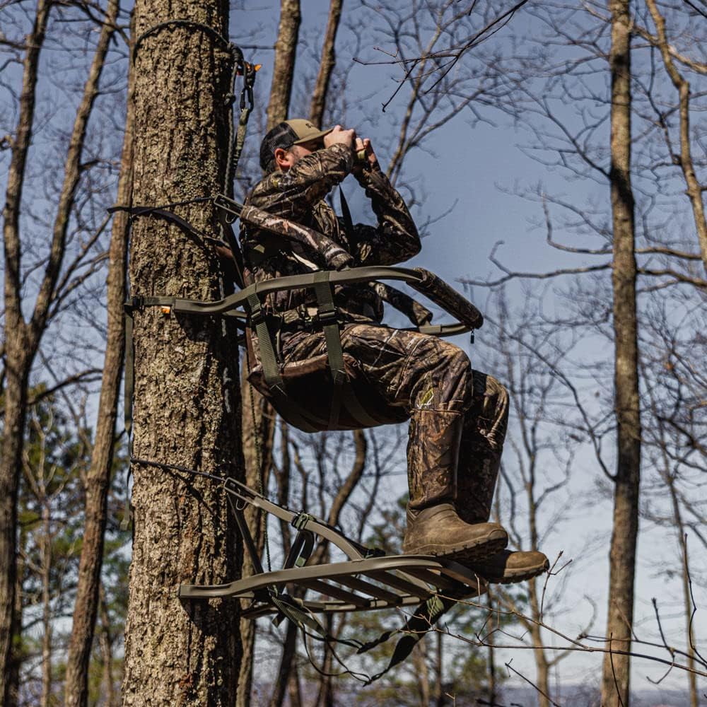 Climbing Treestand C764777